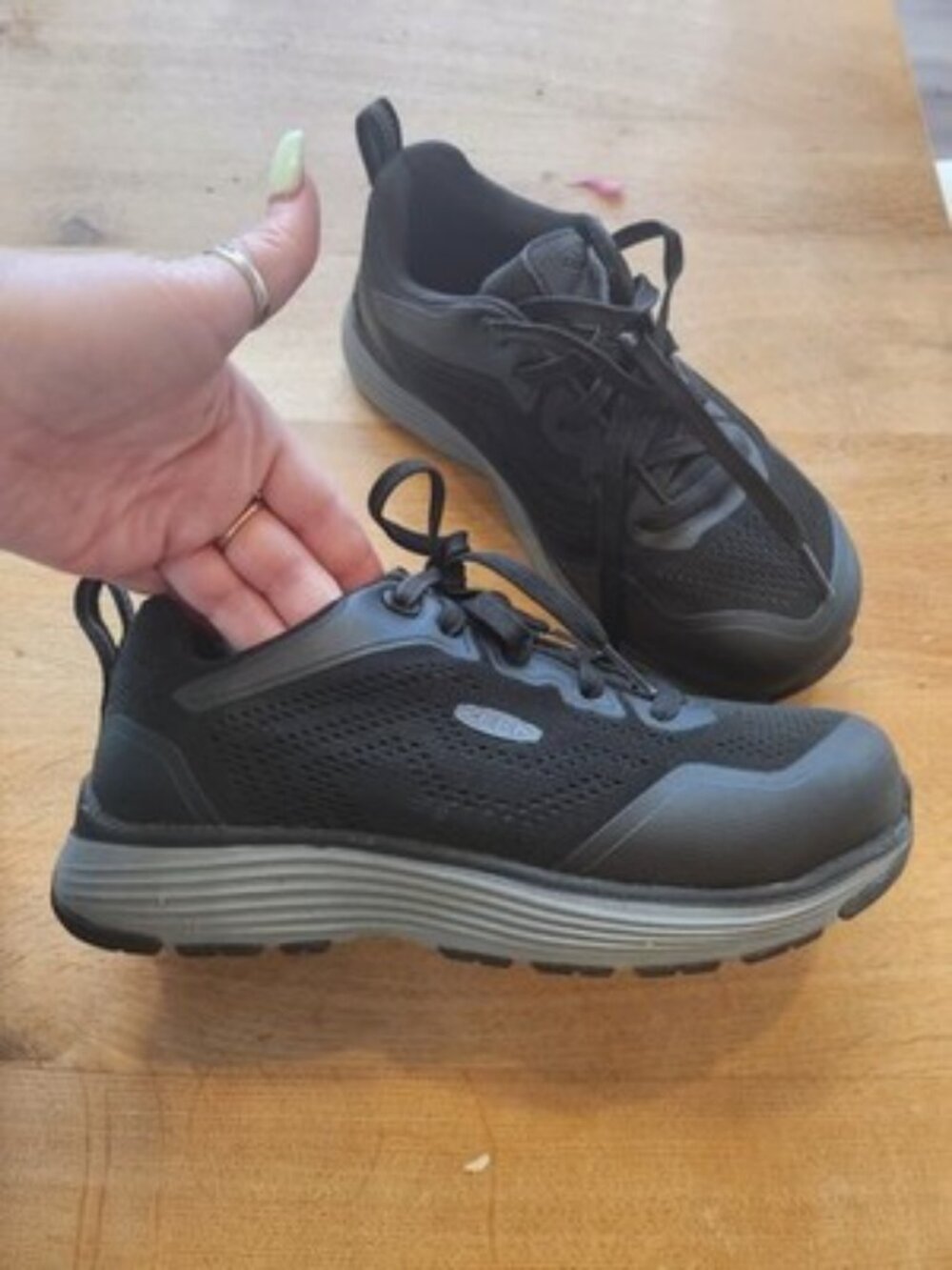 KEEN Utility Steel Toe Shoes Unisex Black Canvas Low Top Work Sneaker